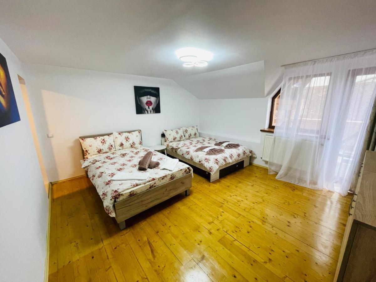 Casa Cu Balcon Apartment Brasov Ngoại thất bức ảnh