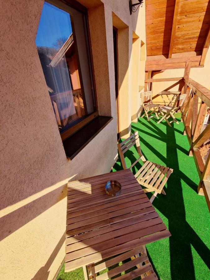Casa Cu Balcon Apartment Brasov Ngoại thất bức ảnh